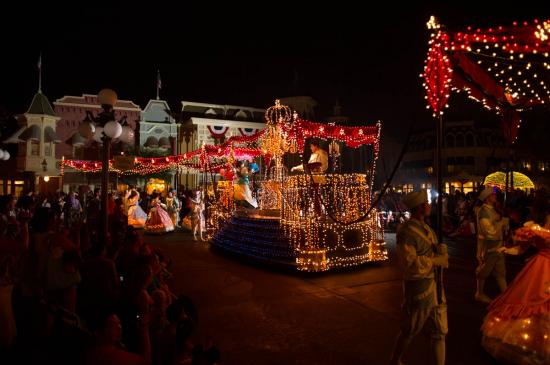 16 - La parade électrique