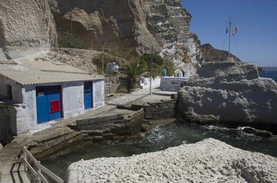 25 - Autre village les pieds dans l'eau